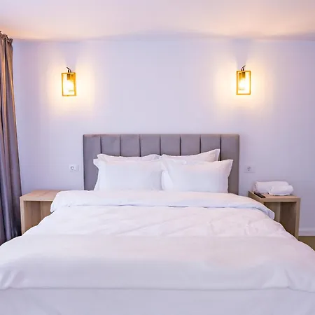 Casa Zuz Voronet 3*